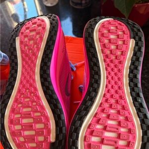 Nike Women's Pink and Black Athletic Shoes
